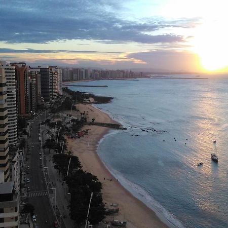 Flat Na Beira Mar Mucuripe Apartment Fortaleza  Bagian luar foto